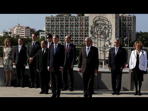 بالفيديو هاموند أول مسؤول بريطاني يزور كوبا منذ 1959