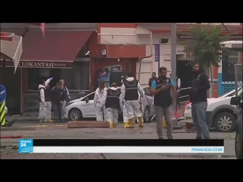 بالفيديو قتلى وجرحى في هجوم بسيارة مفخخة على مركز للشرطة في ماردين