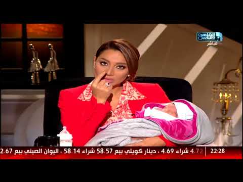 شاهد مذيعة تصرخ على الهواء على أم كانت على وشك بيع ابنتها