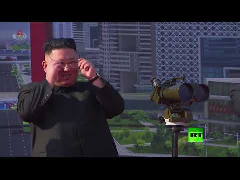 شاهدزعيم كوريا الشمالية يحضر مراسم وضع حجر أساس بمشروع بناء ضخم